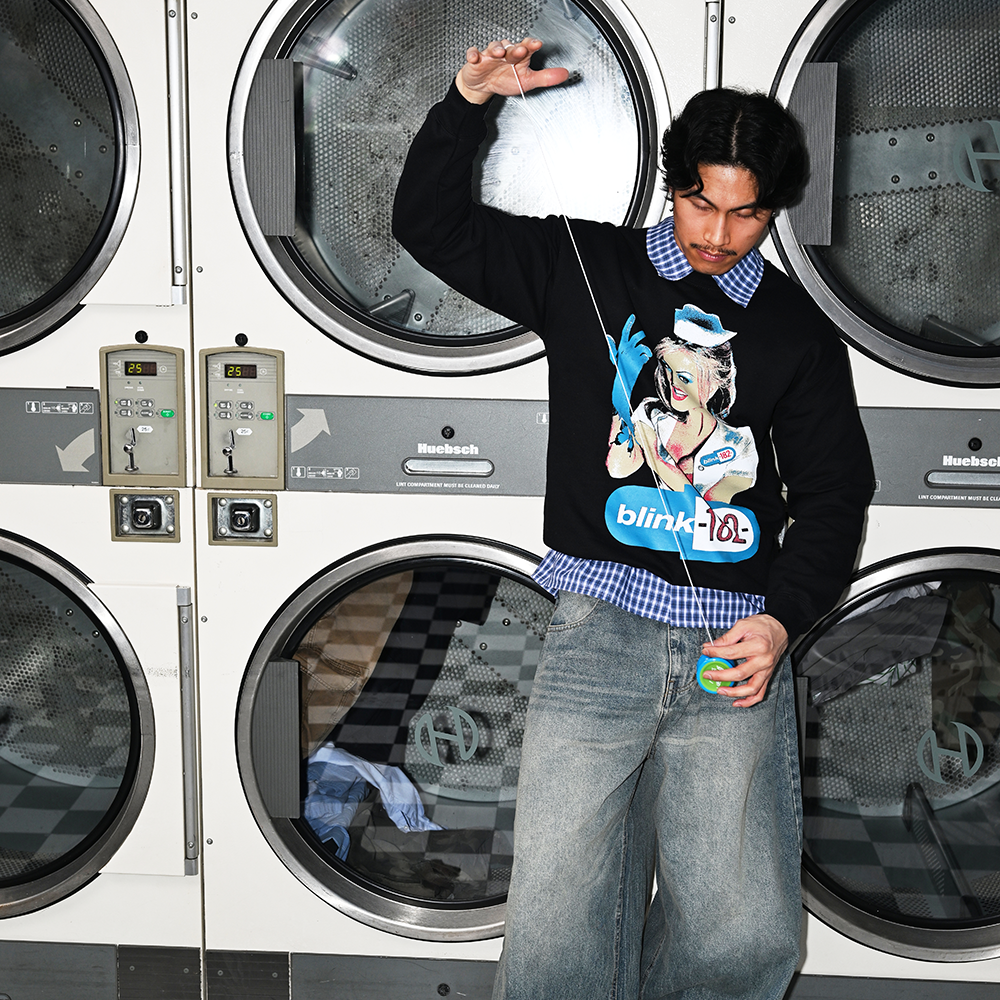 Blink 182 - Enema of the State Black Crewneck